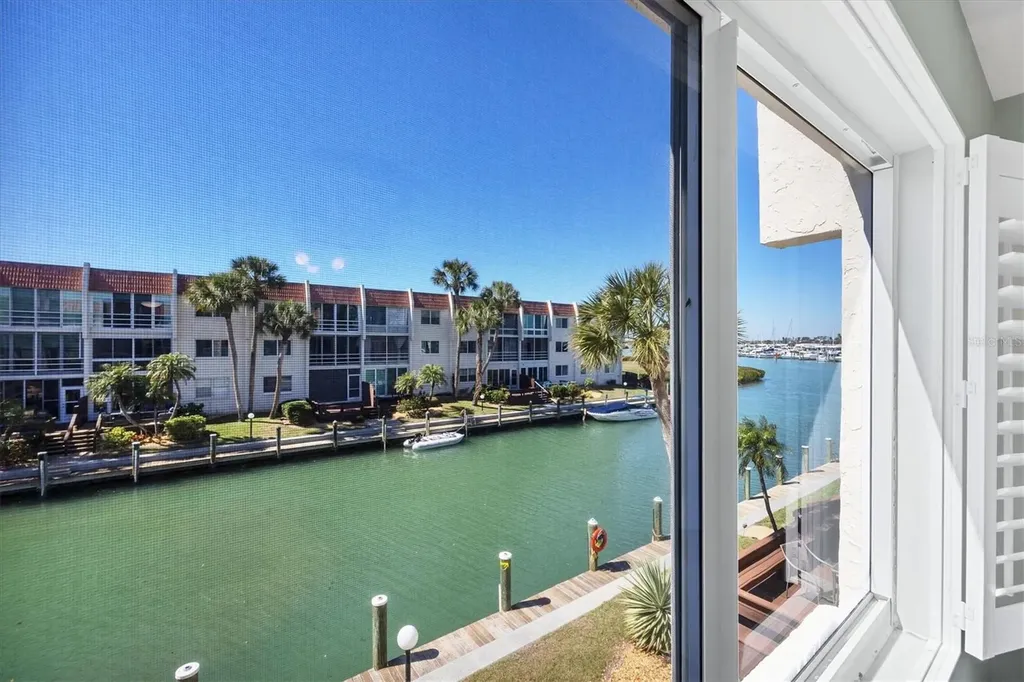 210 Santa Maria Street Venice FL 34285