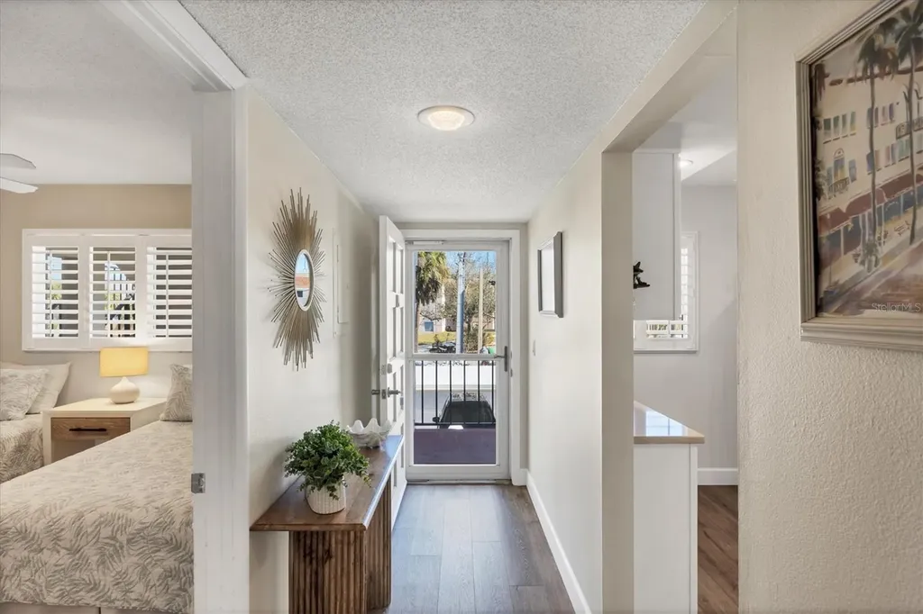 210 Santa Maria Street Venice FL 34285