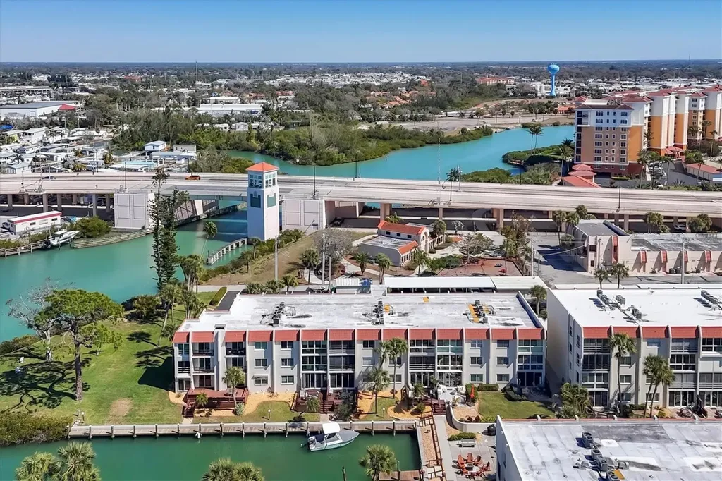 210 Santa Maria Street Venice FL 34285
