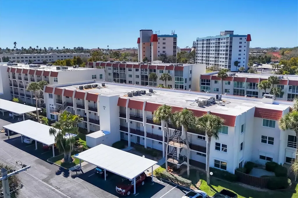 210 Santa Maria Street Venice FL 34285