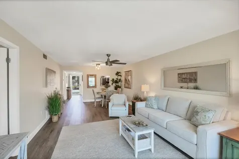 210 Santa Maria Street Venice FL 34285