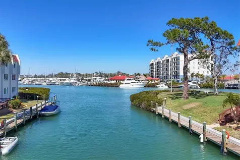 210 Santa Maria Street Venice FL 34285