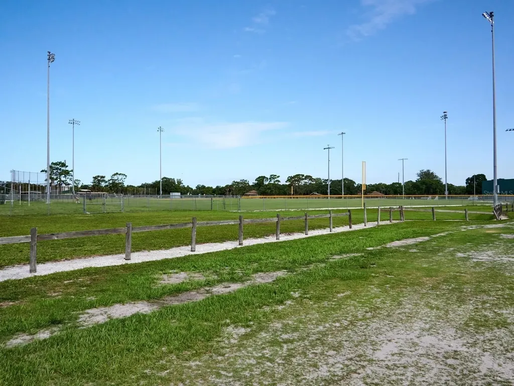 7919 Limestone Lane Sarasota FL 34233