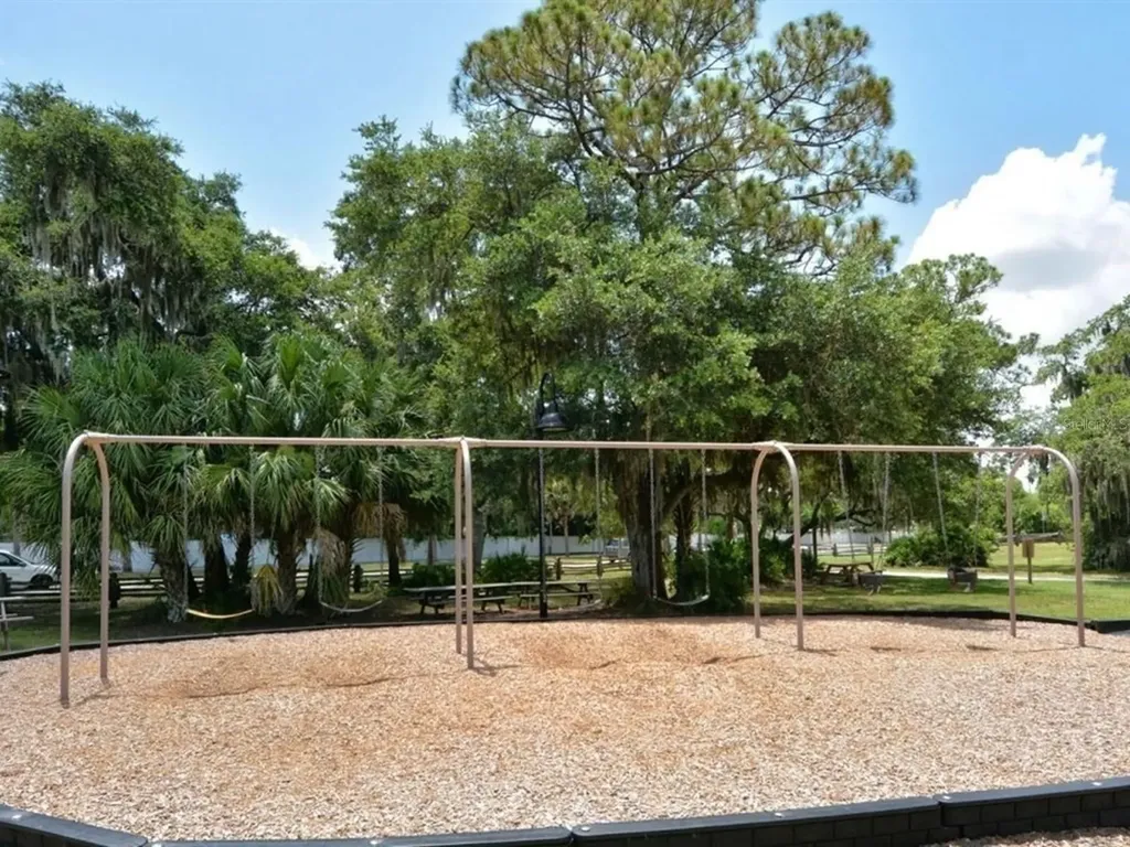 7919 Limestone Lane Sarasota FL 34233