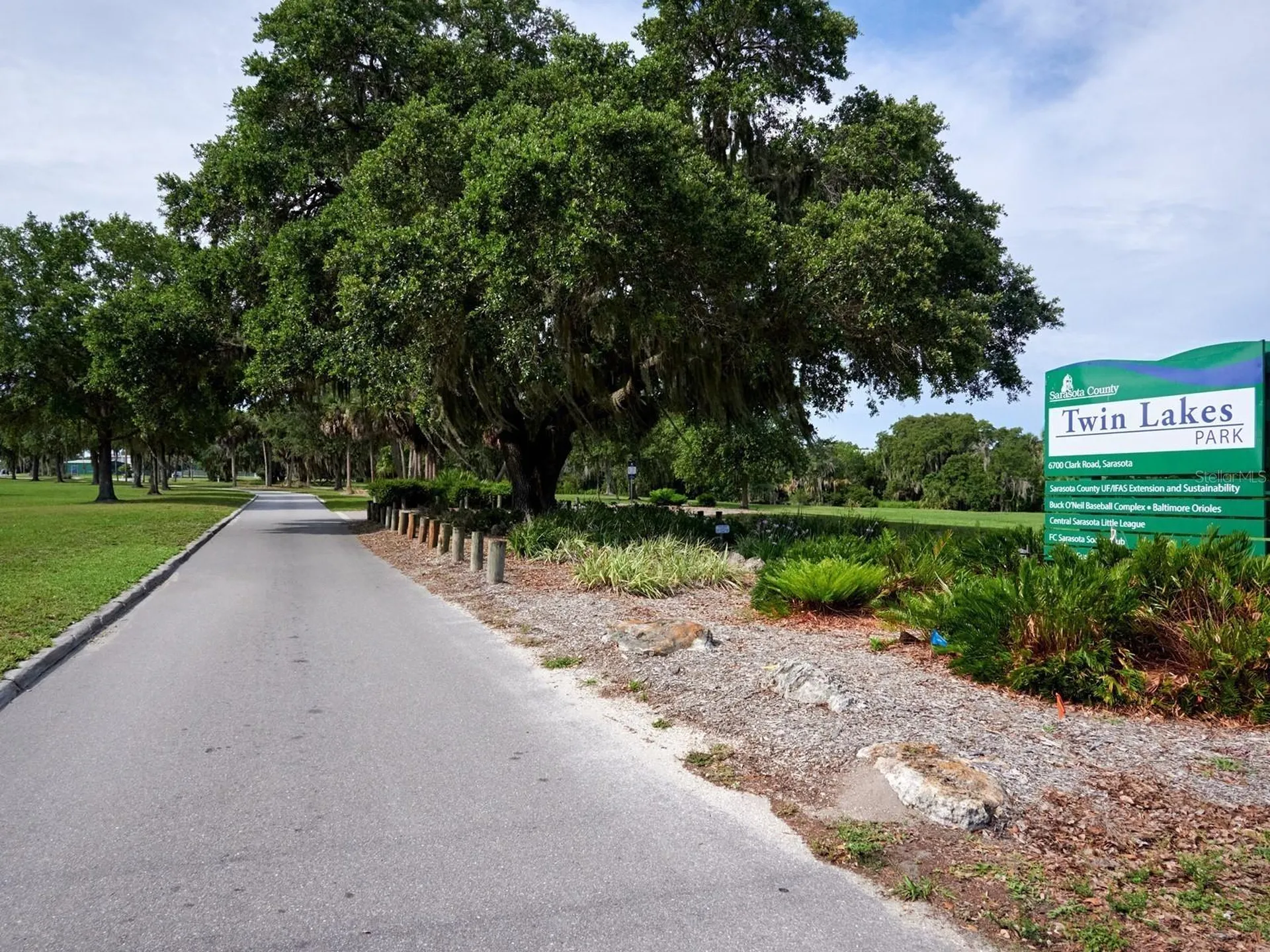 7919 Limestone Lane Sarasota FL 34233