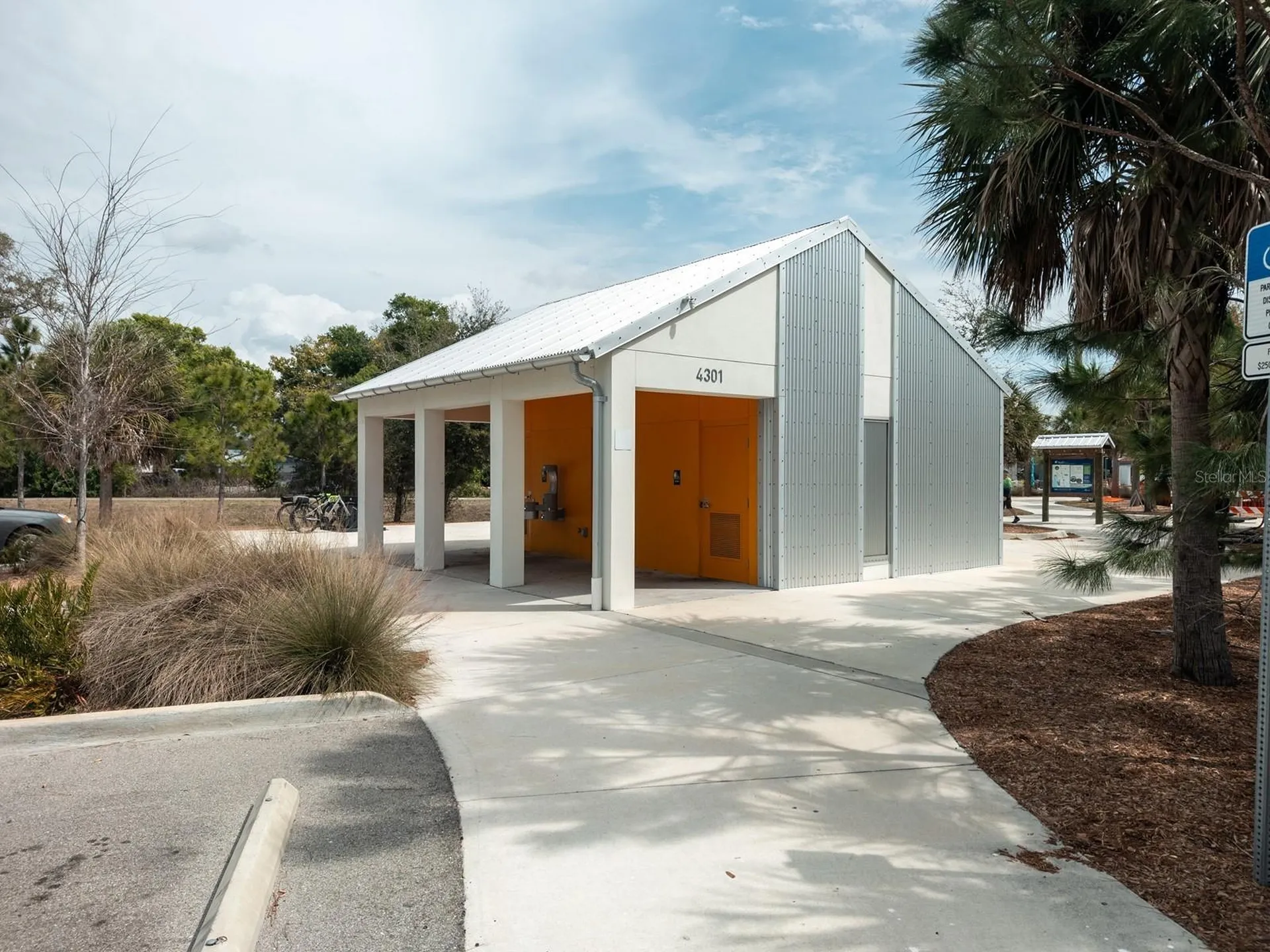 7919 Limestone Lane Sarasota FL 34233