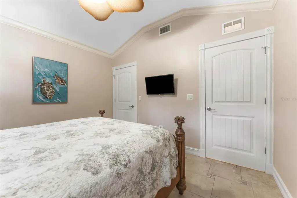 201 54th Street Holmes Beach FL 34217