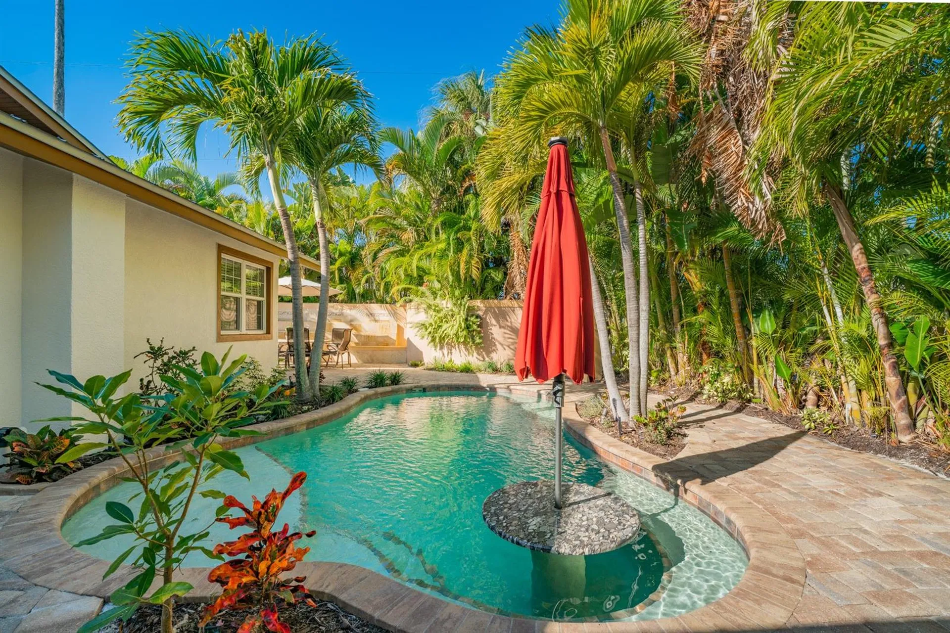 201 54th Street Holmes Beach FL 34217