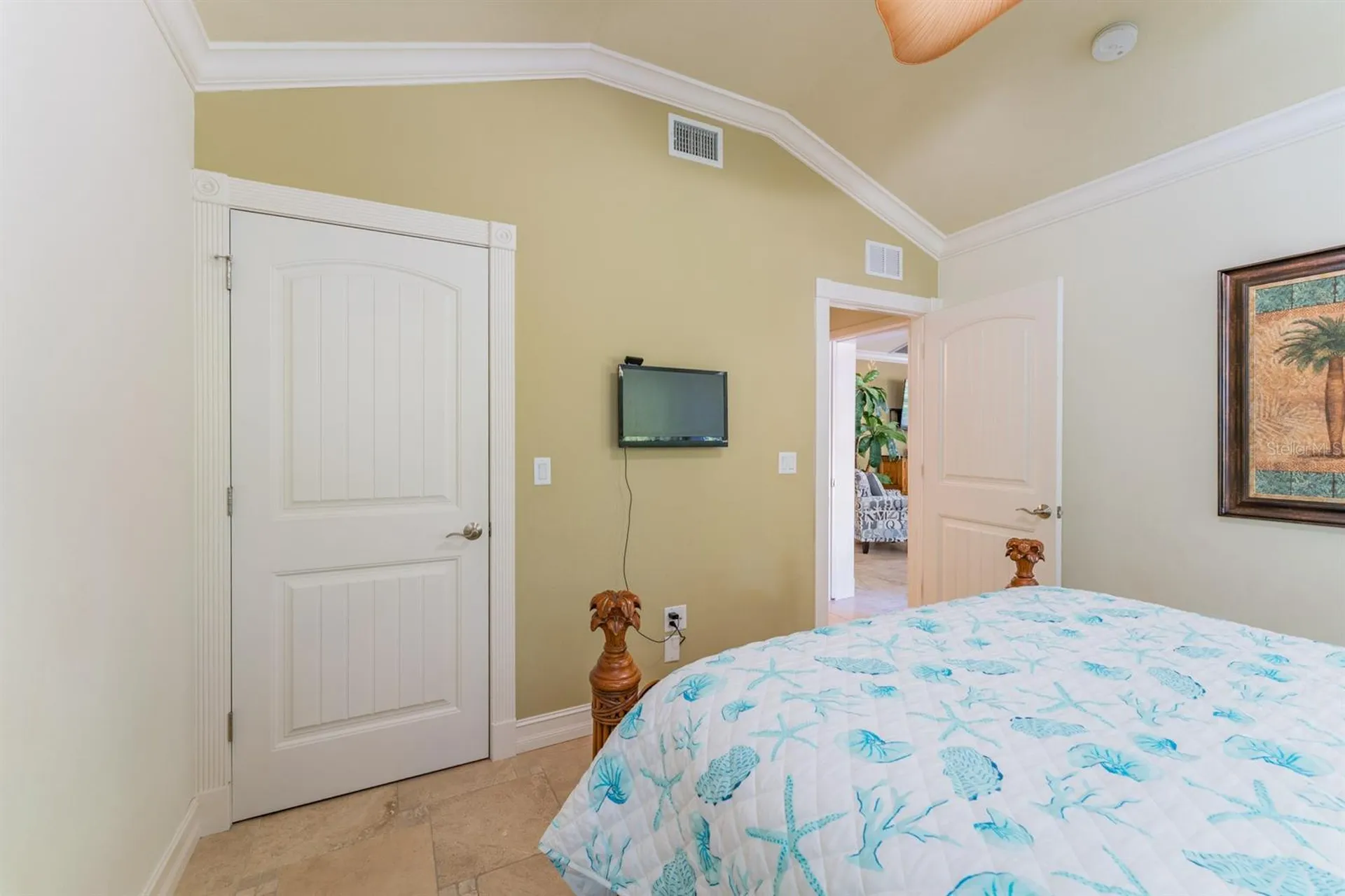 201 54th Street Holmes Beach FL 34217