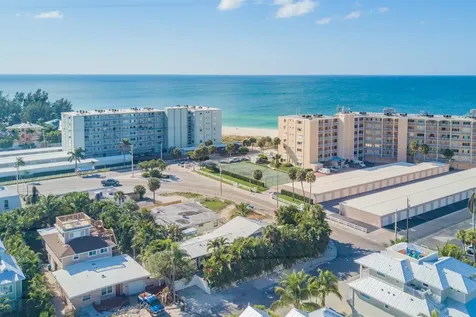 201 54th Street Holmes Beach FL 34217