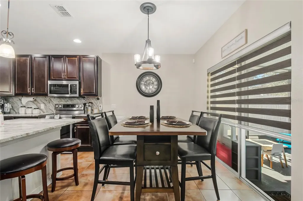 2920 Moonstone Bend Kissimmee FL 34758