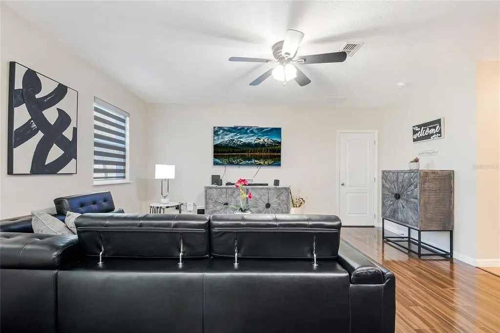 2920 Moonstone Bend Kissimmee FL 34758