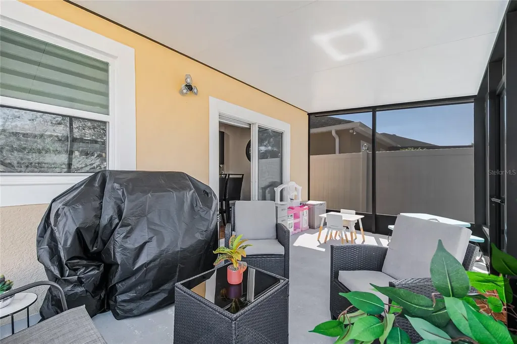 2920 Moonstone Bend Kissimmee FL 34758