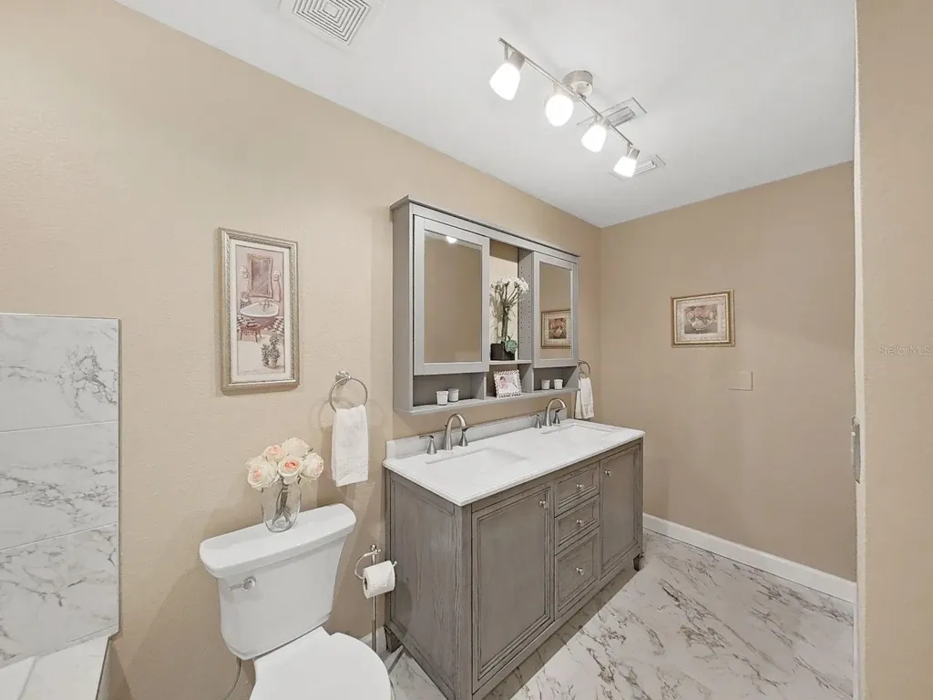 438 Lafayette Boulevard Oldsmar FL 34677