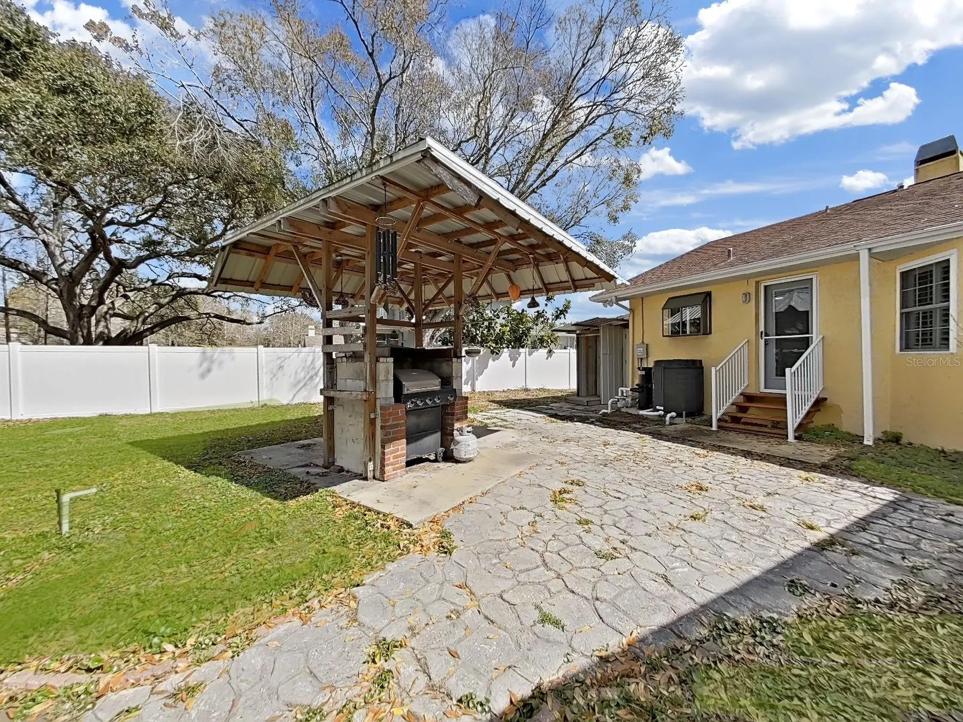 438 Lafayette Boulevard Oldsmar FL 34677