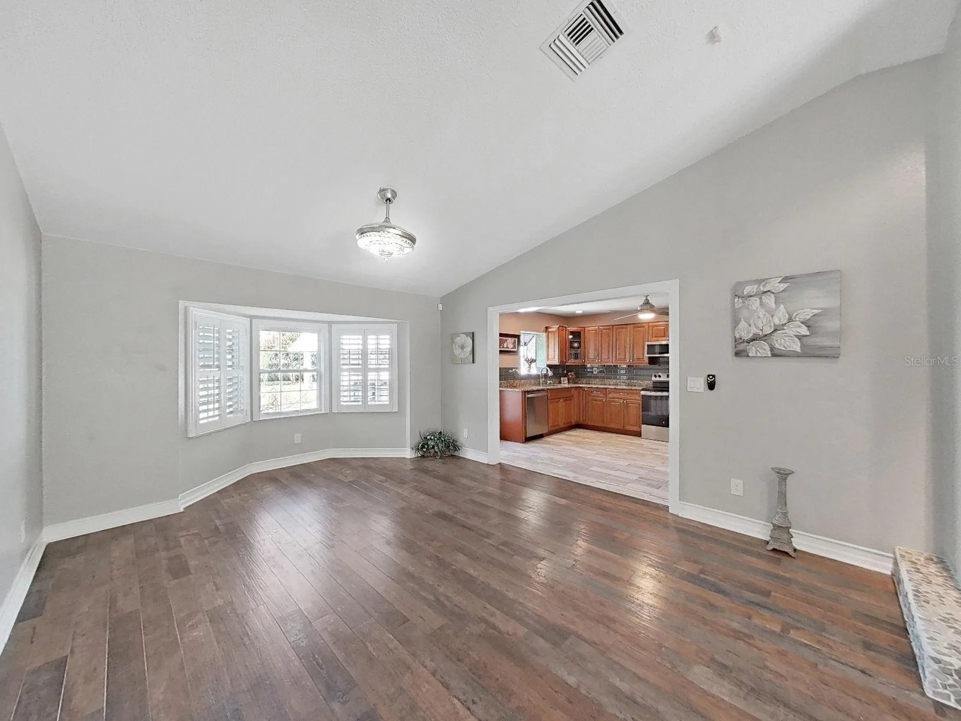 438 Lafayette Boulevard Oldsmar FL 34677