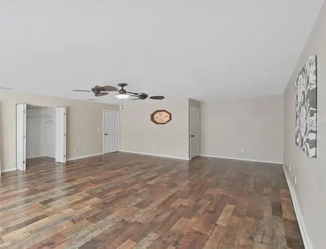 438 Lafayette Boulevard Oldsmar FL 34677
