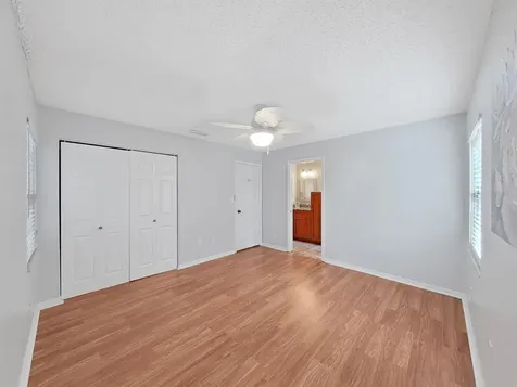438 Lafayette Boulevard Oldsmar FL 34677