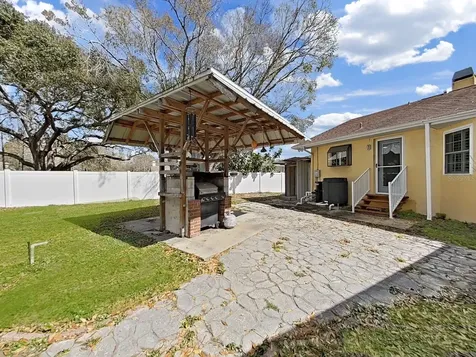 438 Lafayette Boulevard Oldsmar FL 34677