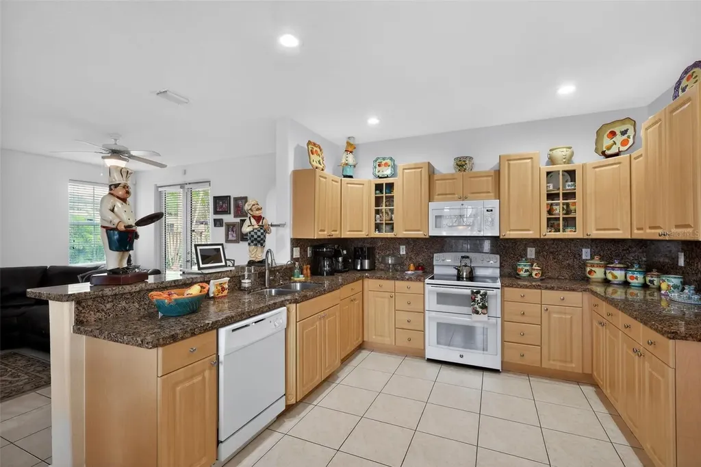 16613 NW 77th Path Miami Lakes FL 33016