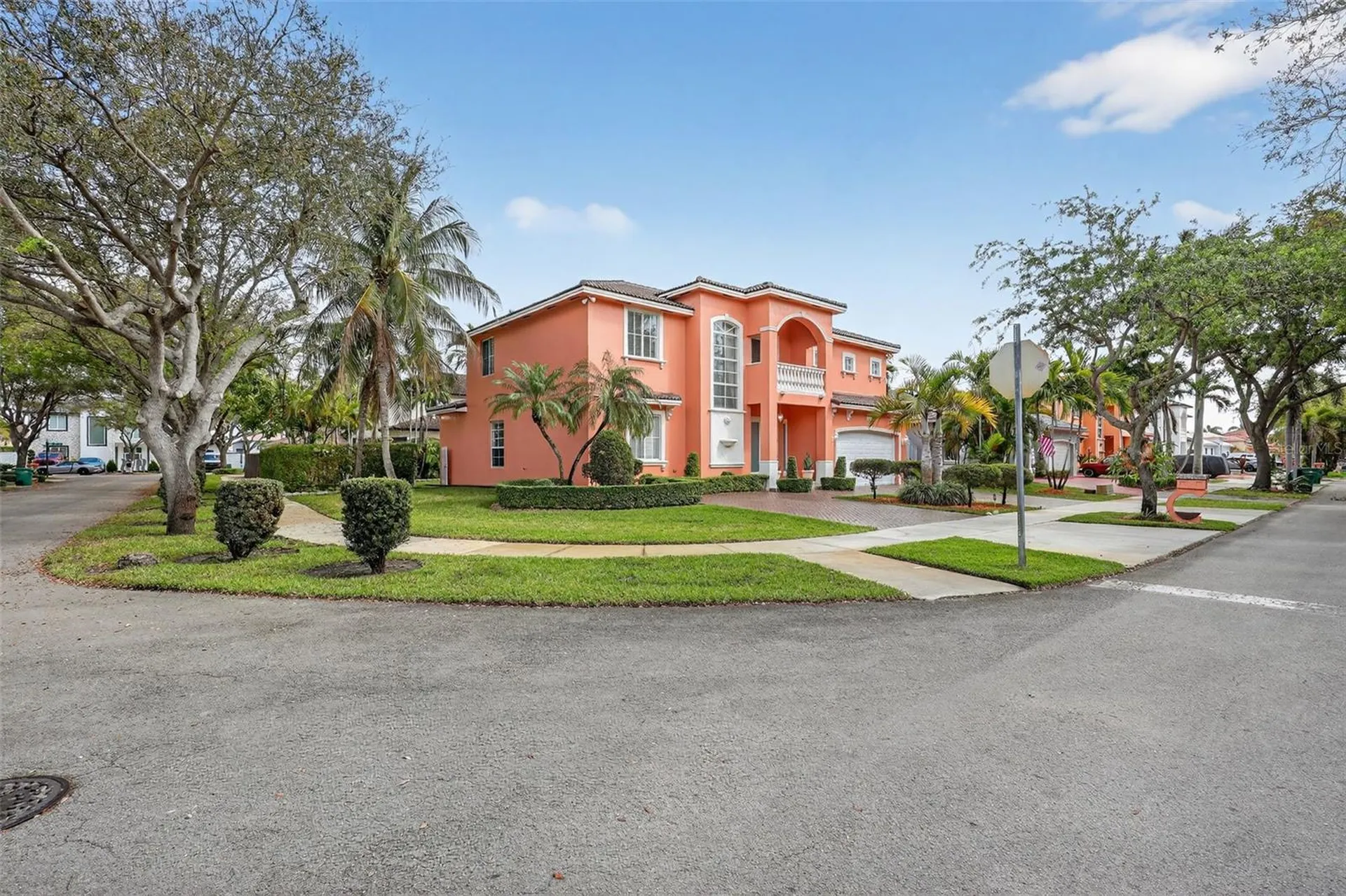 16613 NW 77th Path Miami Lakes FL 33016