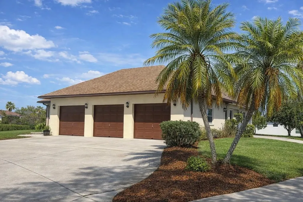 513 Bar Drive Poinciana FL 34759