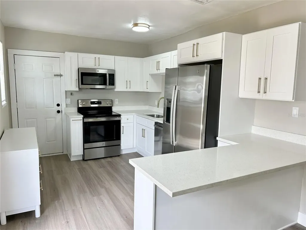 706 E Flora Street Tampa FL 33604