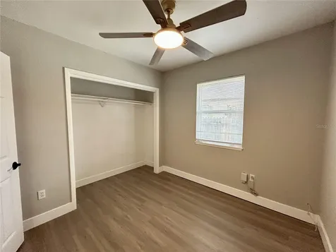 706 E Flora Street Tampa FL 33604
