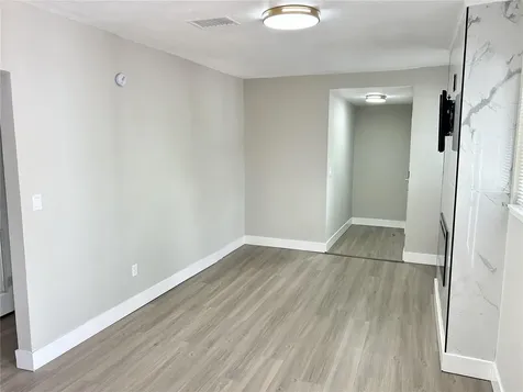 706 E Flora Street Tampa FL 33604