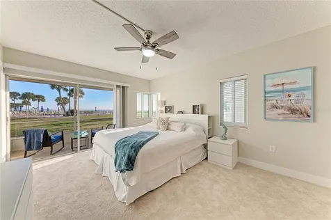 4835 Gulf Of Mexico Drive Longboat Key FL 34228