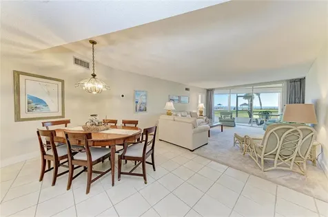 4835 Gulf Of Mexico Drive Longboat Key FL 34228
