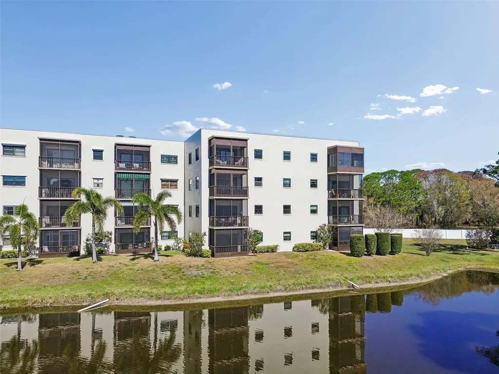 8199 Terrace Garden Drive N St Petersburg FL 33709