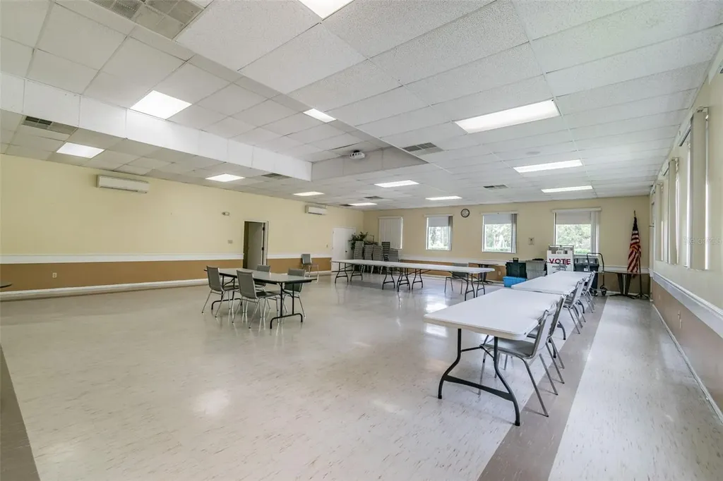 8199 Terrace Garden Drive N St Petersburg FL 33709
