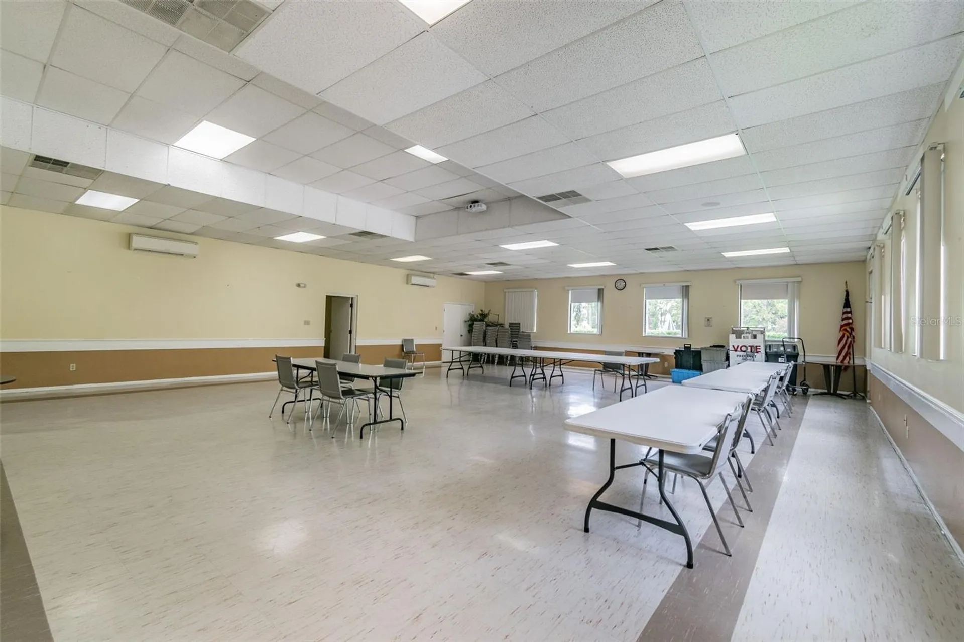 8199 Terrace Garden Drive N St Petersburg FL 33709