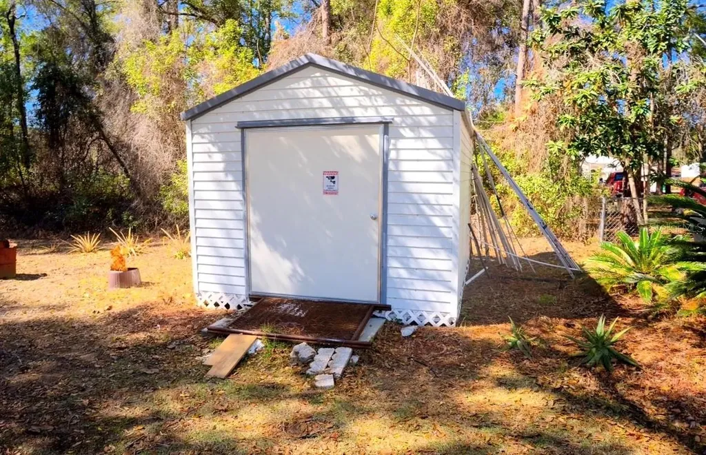 4150 S Apopka Avenue Inverness FL 34452