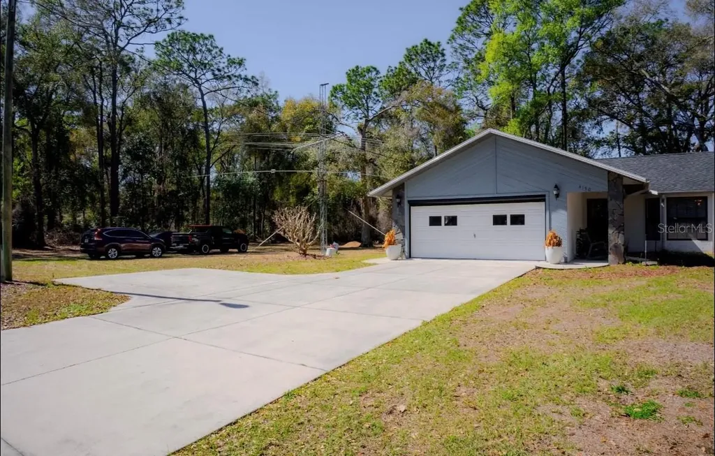 4150 S Apopka Avenue Inverness FL 34452