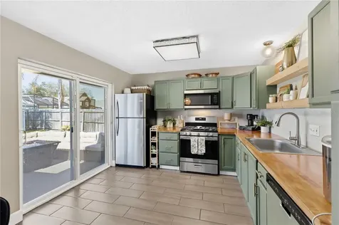805 Belvoir Drive Davenport FL 33837