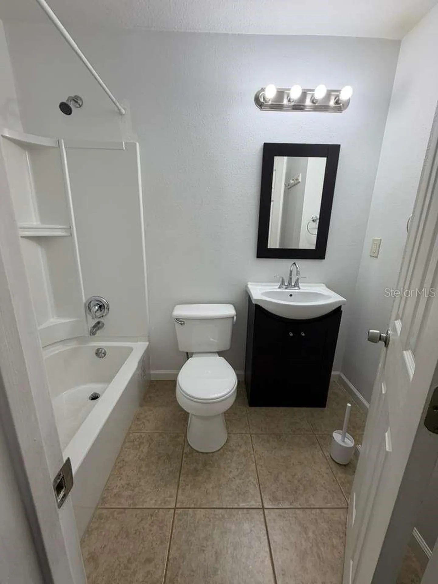 764 Ridenhour Circle Orlando FL 32809