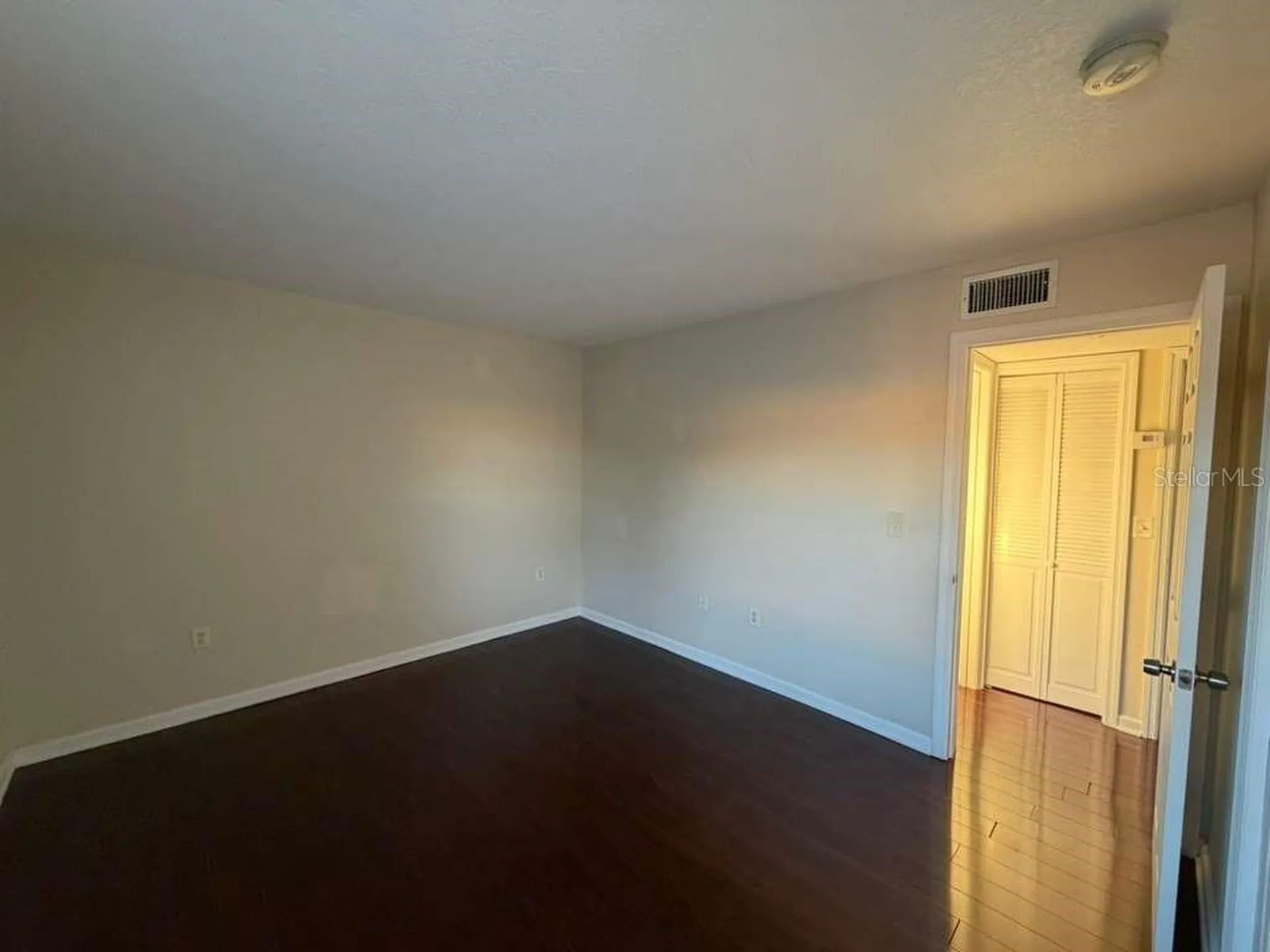 764 Ridenhour Circle Orlando FL 32809