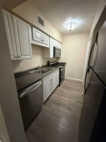 764 Ridenhour Circle Orlando FL 32809