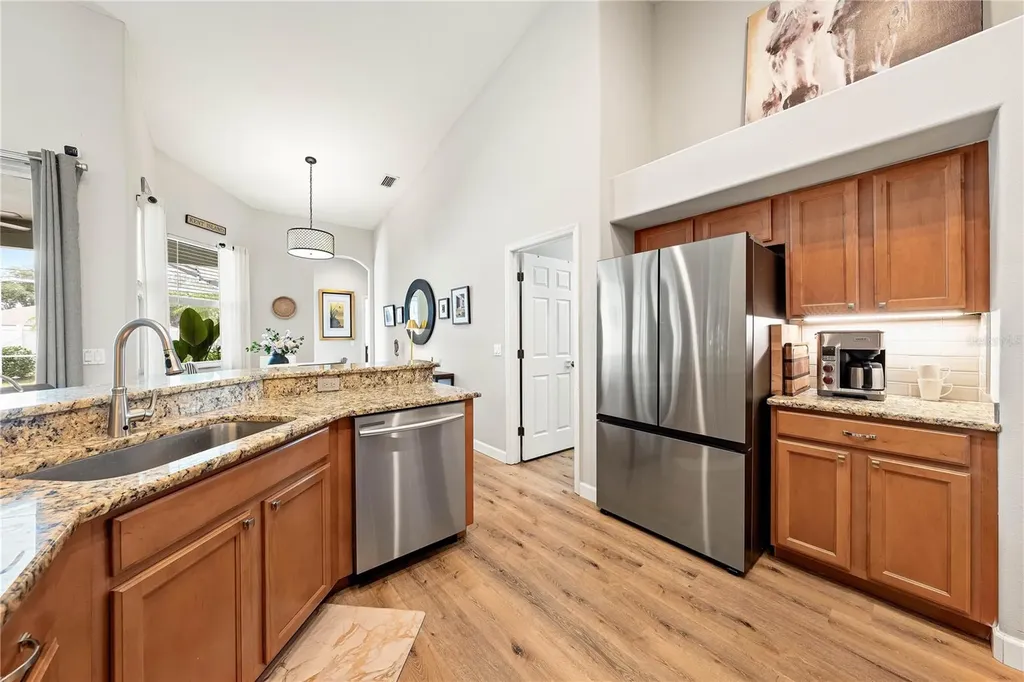 6750 64th Terrace E Bradenton FL 34203