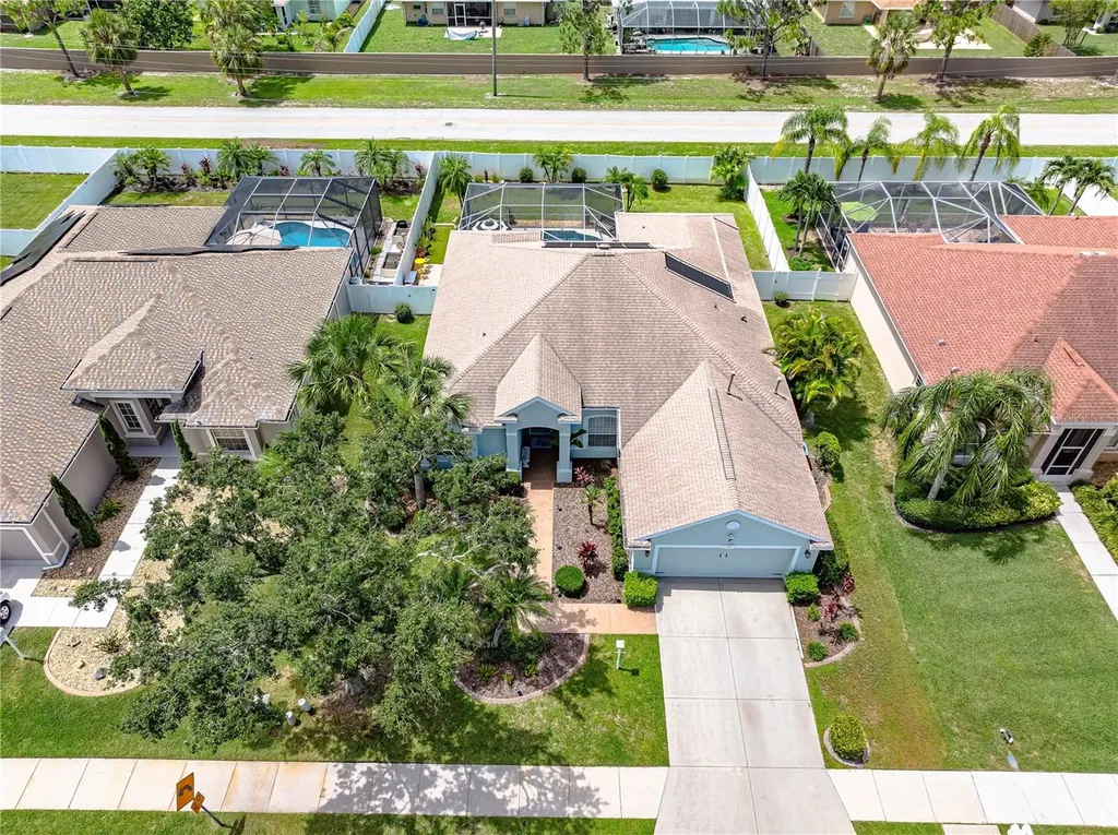 6750 64th Terrace E Bradenton FL 34203