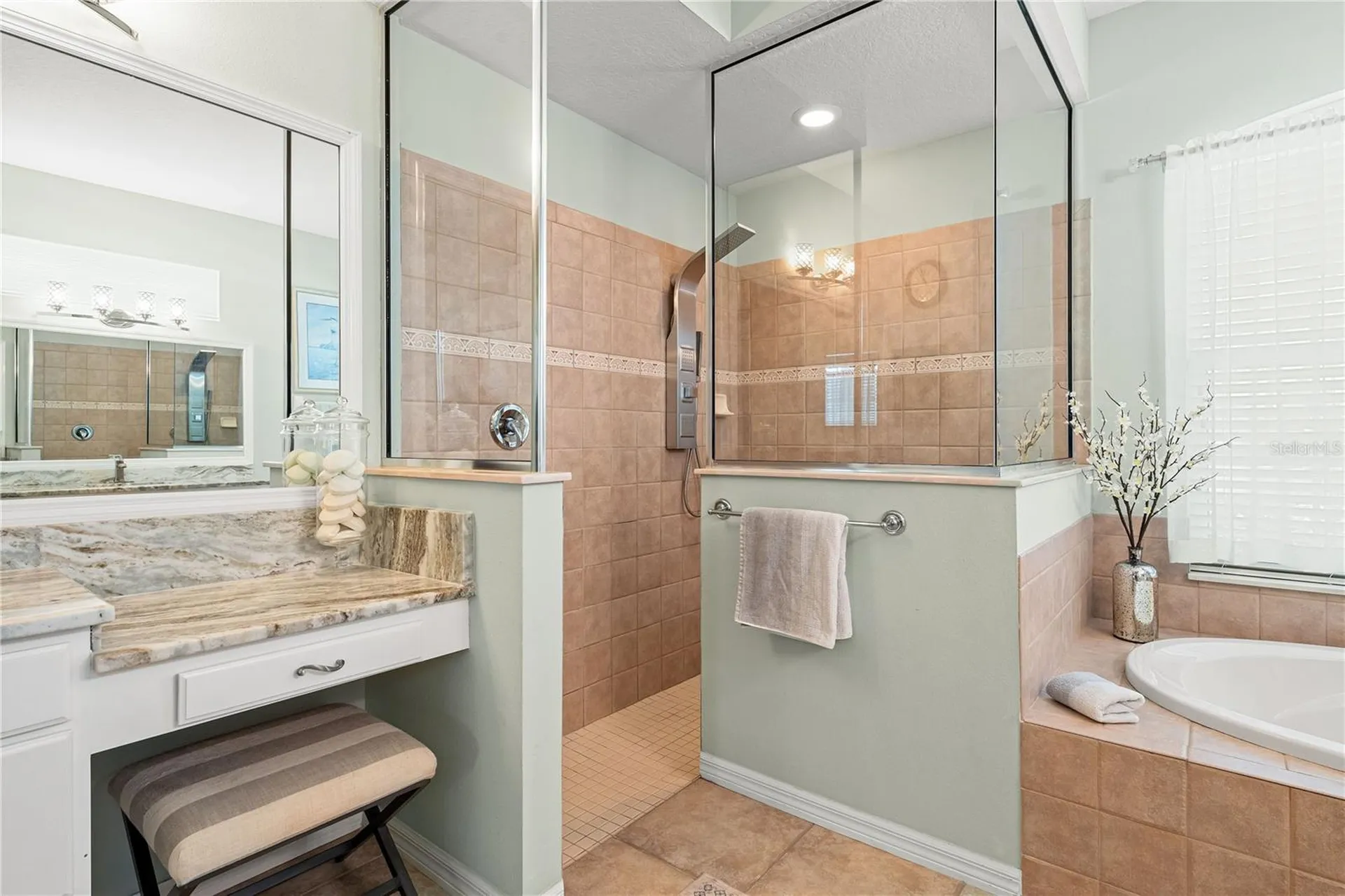 6750 64th Terrace E Bradenton FL 34203