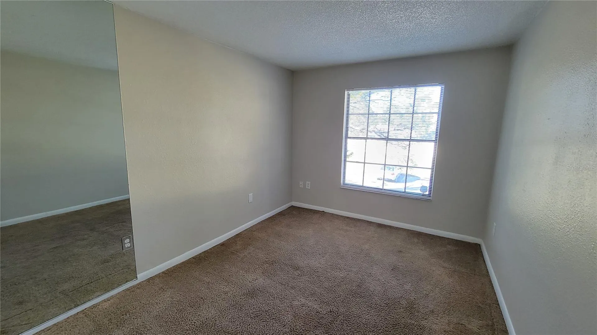 6004 Village Circle Orlando FL 32822