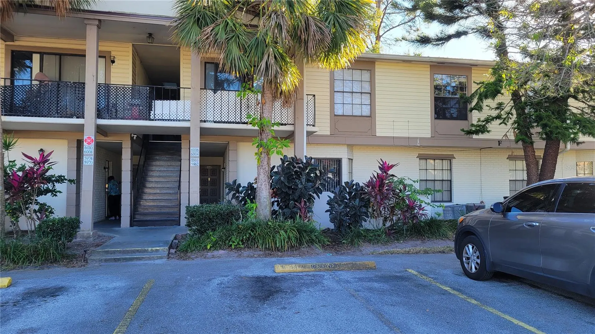 6004 Village Circle Orlando FL 32822