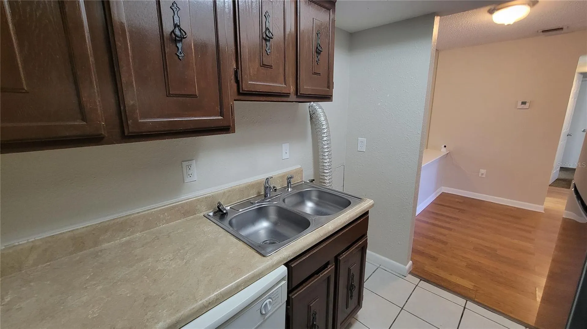 6004 Village Circle Orlando FL 32822