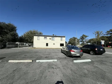 5508 Edgewater Drive Orlando FL 32810