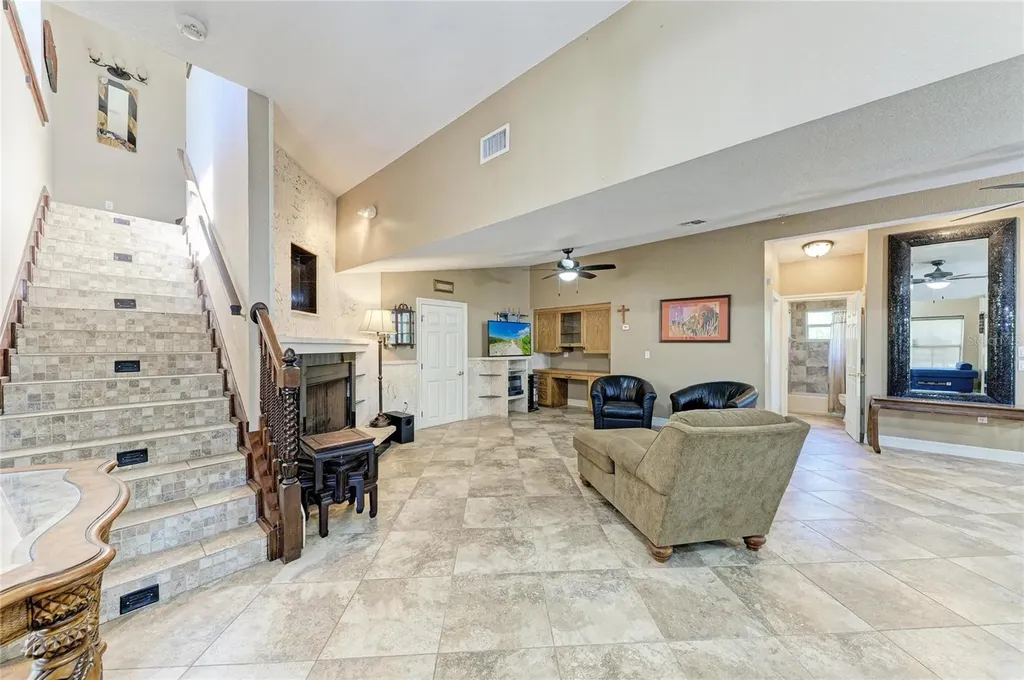 820 N Elm Street Englewood FL 34223
