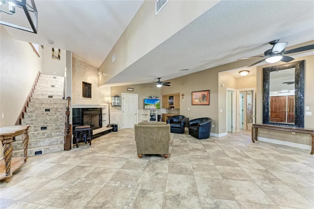 820 N Elm Street Englewood FL 34223