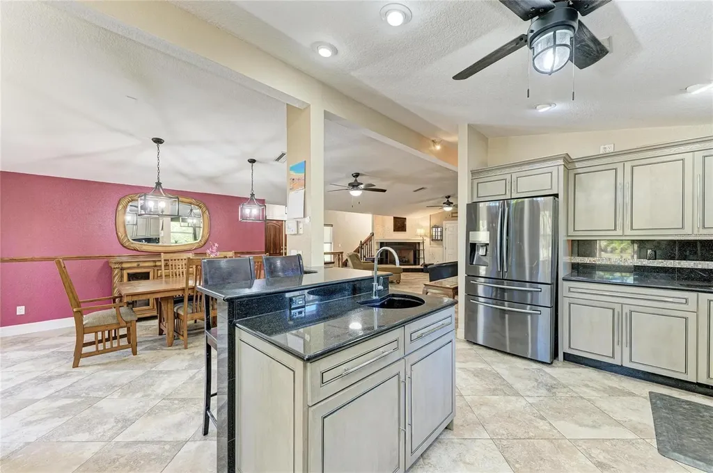 820 N Elm Street Englewood FL 34223